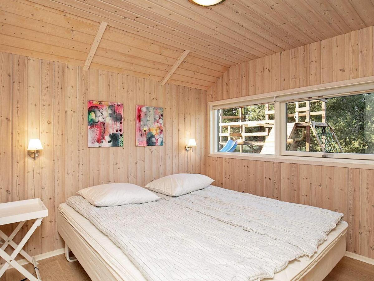 Three-Bedroom Holiday Home In Rodby 38 Kramnitse Exteriör bild